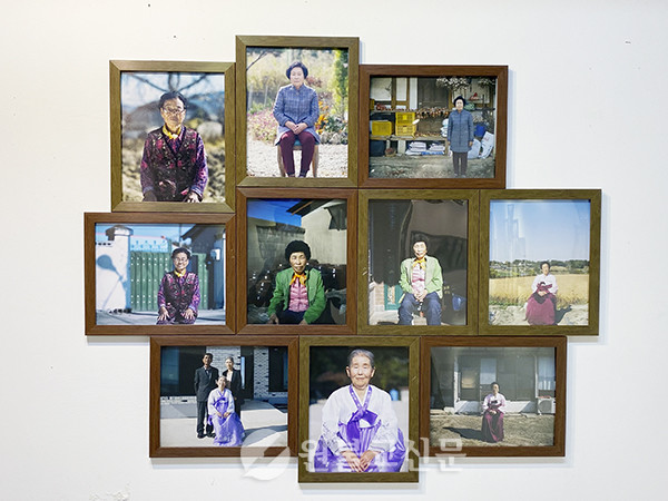 여산교당에서 지역 어르신들의 사진을 촬영하고, 예비교무들의 작품사진을 모아 전시회를 가졌다.