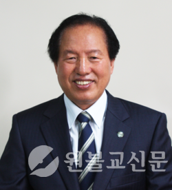 김성천 은평교당 교도회장 / 전 국립한국농수산대학 총장